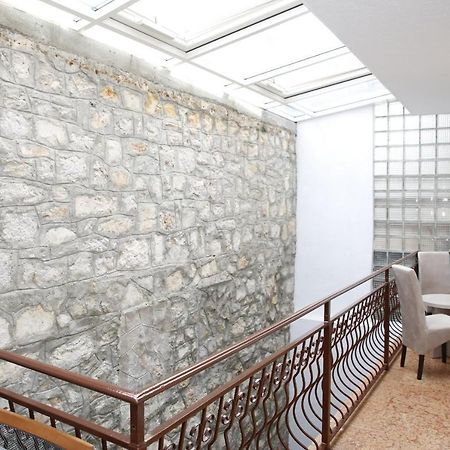 City Center Suites Vodice Esterno foto